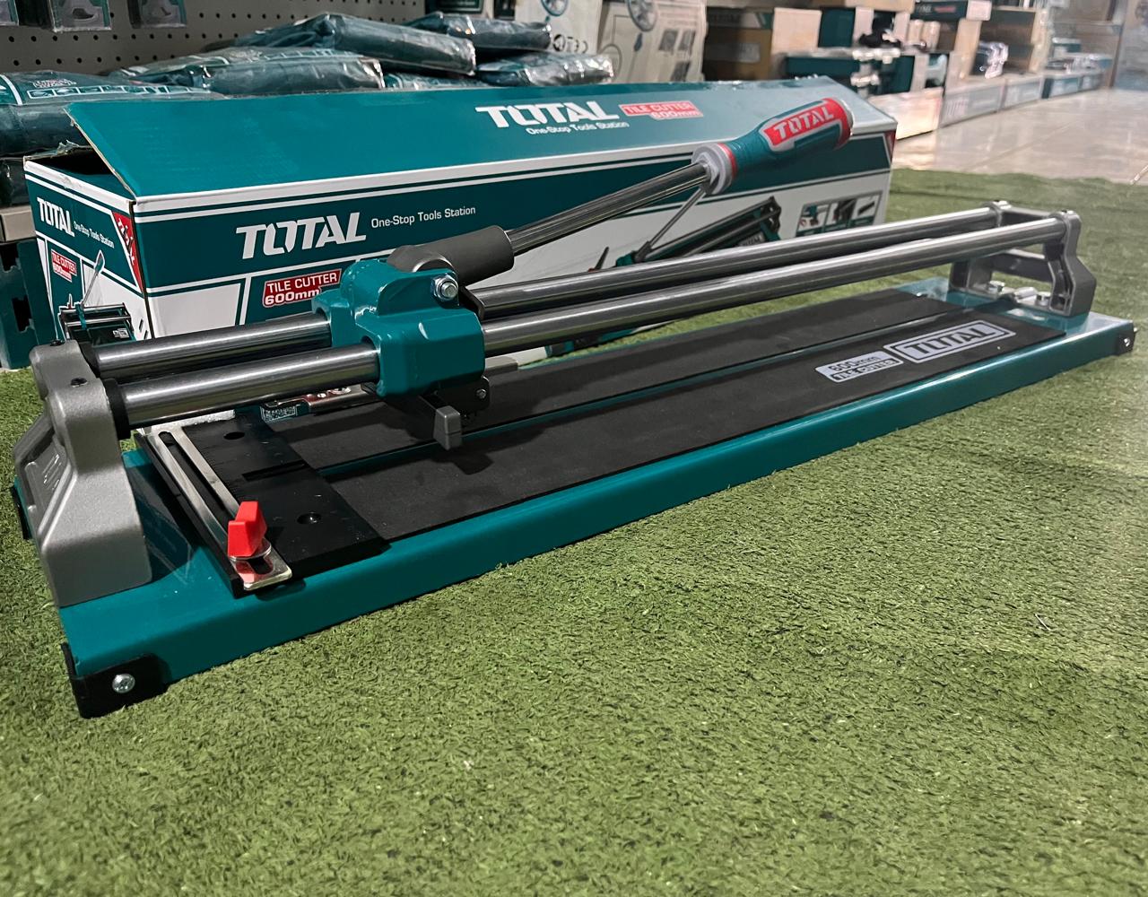 CORTADORA DE CERAMICA 60CM THT576002